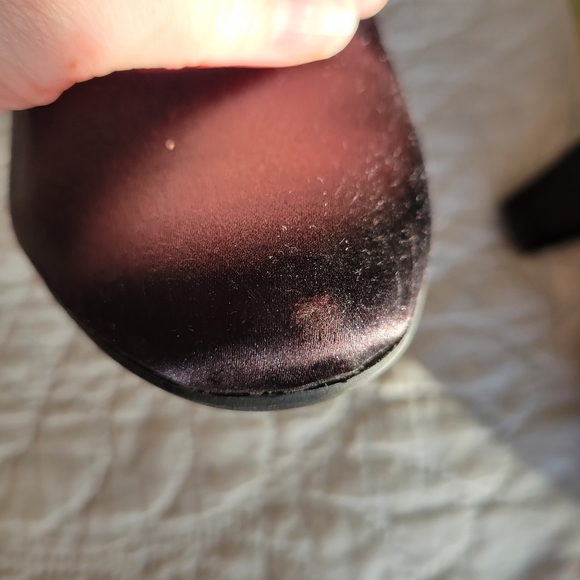 Satin Pumps - Picture 6 of 6